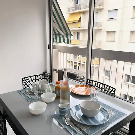 Appartement Le Soleil D'or Juan Les Pins *